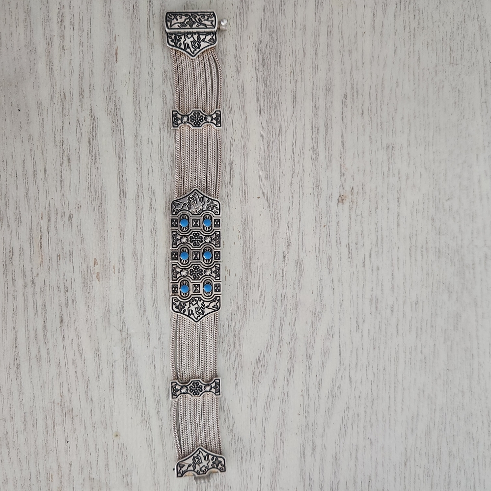 Intricate Bali Style Silver Bracelet with Blue Accent Stones - Picture 5 of 10